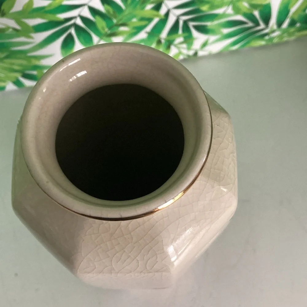 Imperial Vintage Peacock Vase